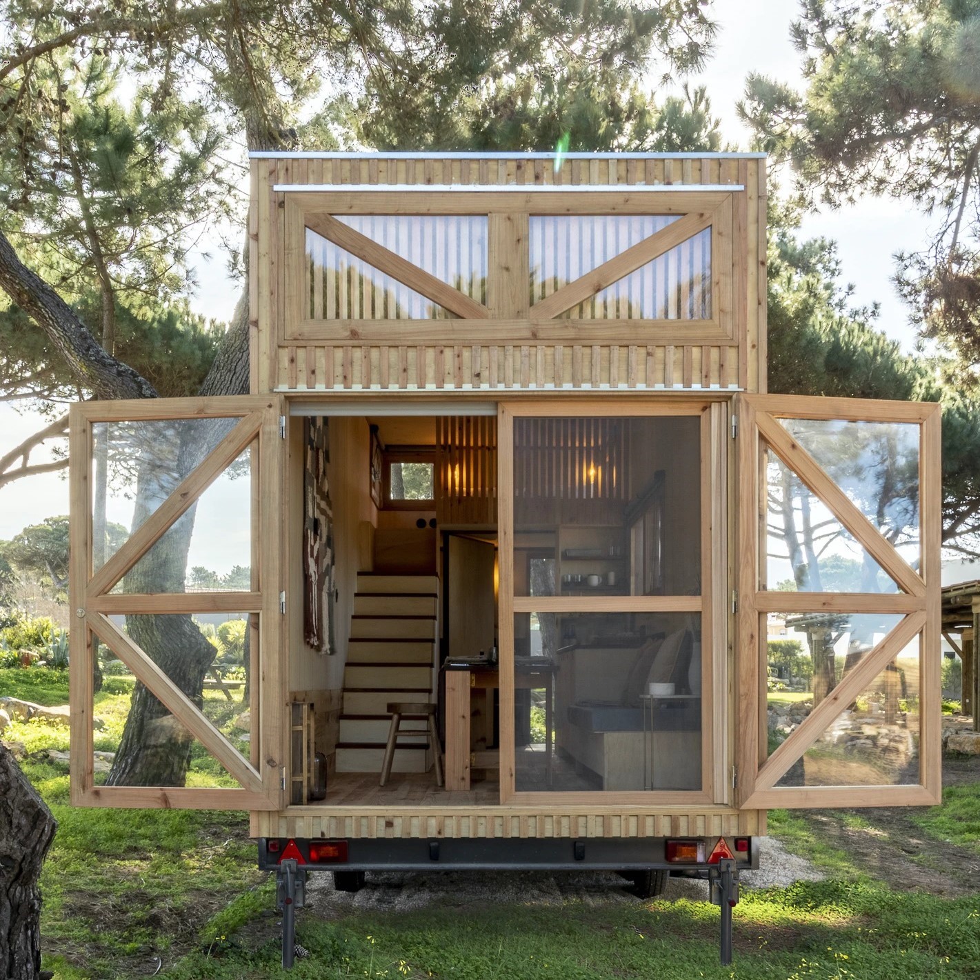 Tiny House Sostenible De Madera Y Sobre Ruedas Para Airbnb 2023